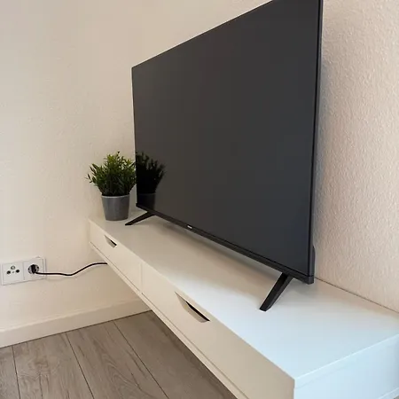 Modernes Mit Ausblick Apartment